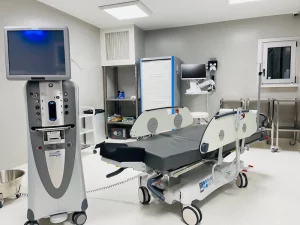 Bloc opératoire Roanne accueillant opérations nécessitant une chirurgie de la rétine