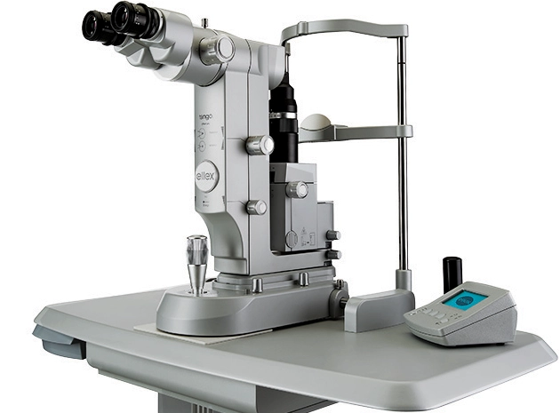 Laser YAG ELLEX utilisé pour le traitement de la cataracte secondaire en ophtalmologie