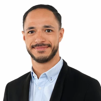 Portrait du Dr Walid Amine Khodja, chirurgien ophtalmologue spécialisé en chirurgie réfractive, cataracte et rétine à la Clinique de la vue Lyon, Roanne et Givors