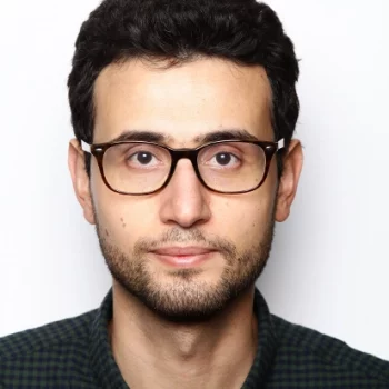 Portrait du Dr Salim Naoum, chirurgien ophtalmologiste spécialisé en chirurgie réfractive, cataracte et rétine à la Clinique de la vue Lyon et Roanne