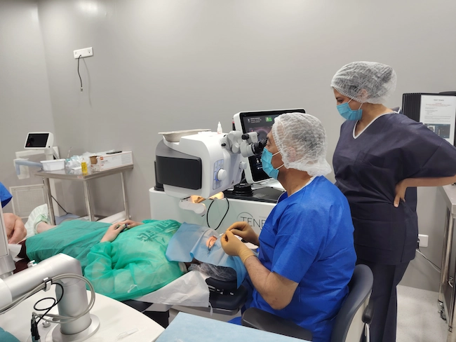 Opération laser yeux à la Clinique de la vue Lyon près de Tassin, Ecully, Oullins, La Mulatière, Francheville, Limonest