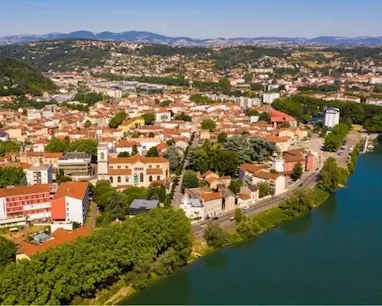 Photo de Givors où se situe la Clinique de la vue